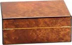 Avo Uvezian Vavona Root Humidor Lille  foto> 4